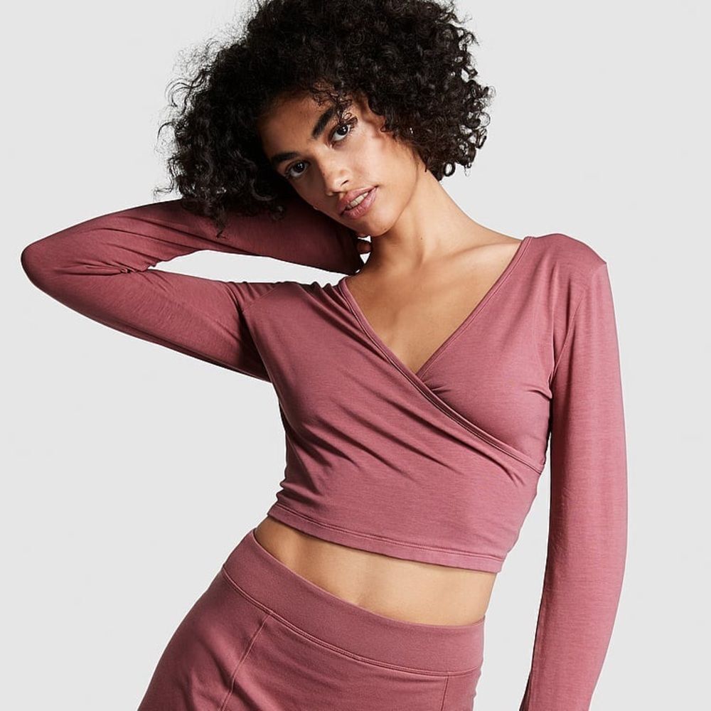 Victoria Secret PINK
COTTON LONG-SLEEVE WRAP CROP TOP black L NWT in packaging